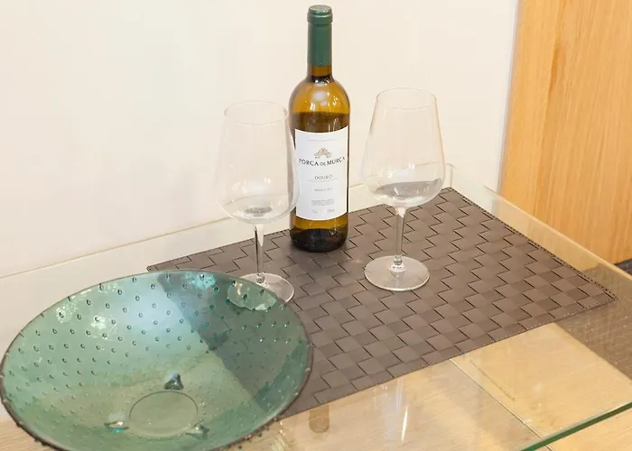 아파트 Principe Real 2 Bedrooms 2 Bathrooms, Air-con, Wi-fi, 1st Floor